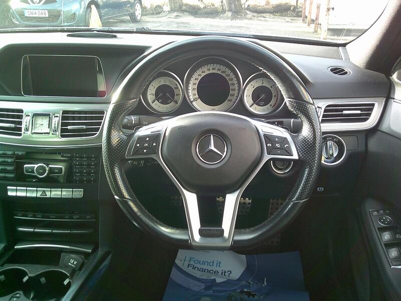 MERCEDES-BENZ E CLASS