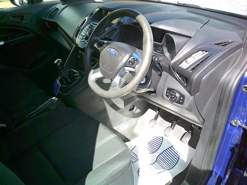 FORD TRANSIT CONNECT