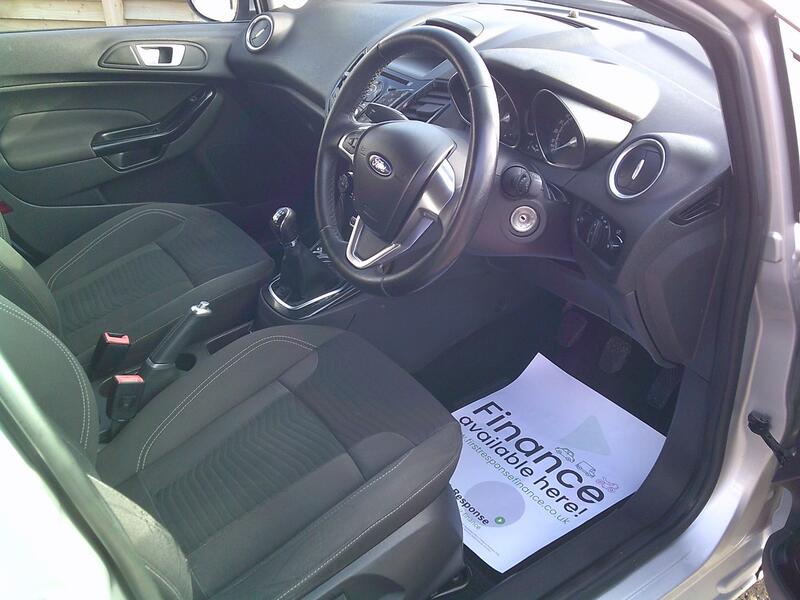 FORD FIESTA