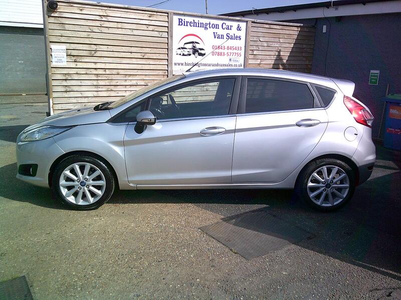 FORD FIESTA