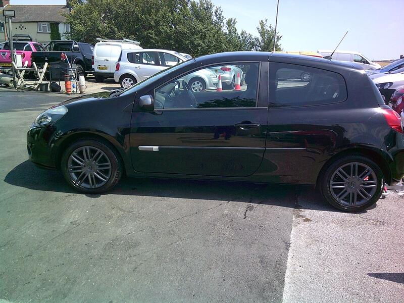 RENAULT CLIO