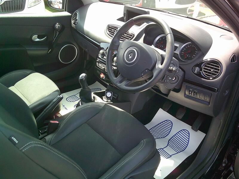 RENAULT CLIO