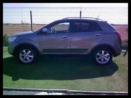 SSANGYONG KORANDO 2.0 D EX