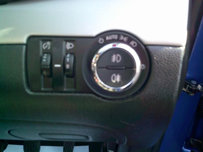 VAUXHALL MOKKA