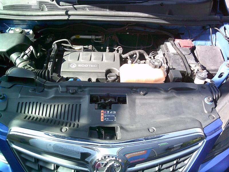 VAUXHALL MOKKA