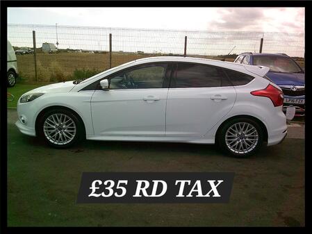FORD FOCUS 1.0 T EcoBoost Zetec S
