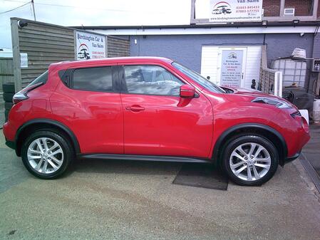 NISSAN JUKE 1.2 DIG-T N-Connecta